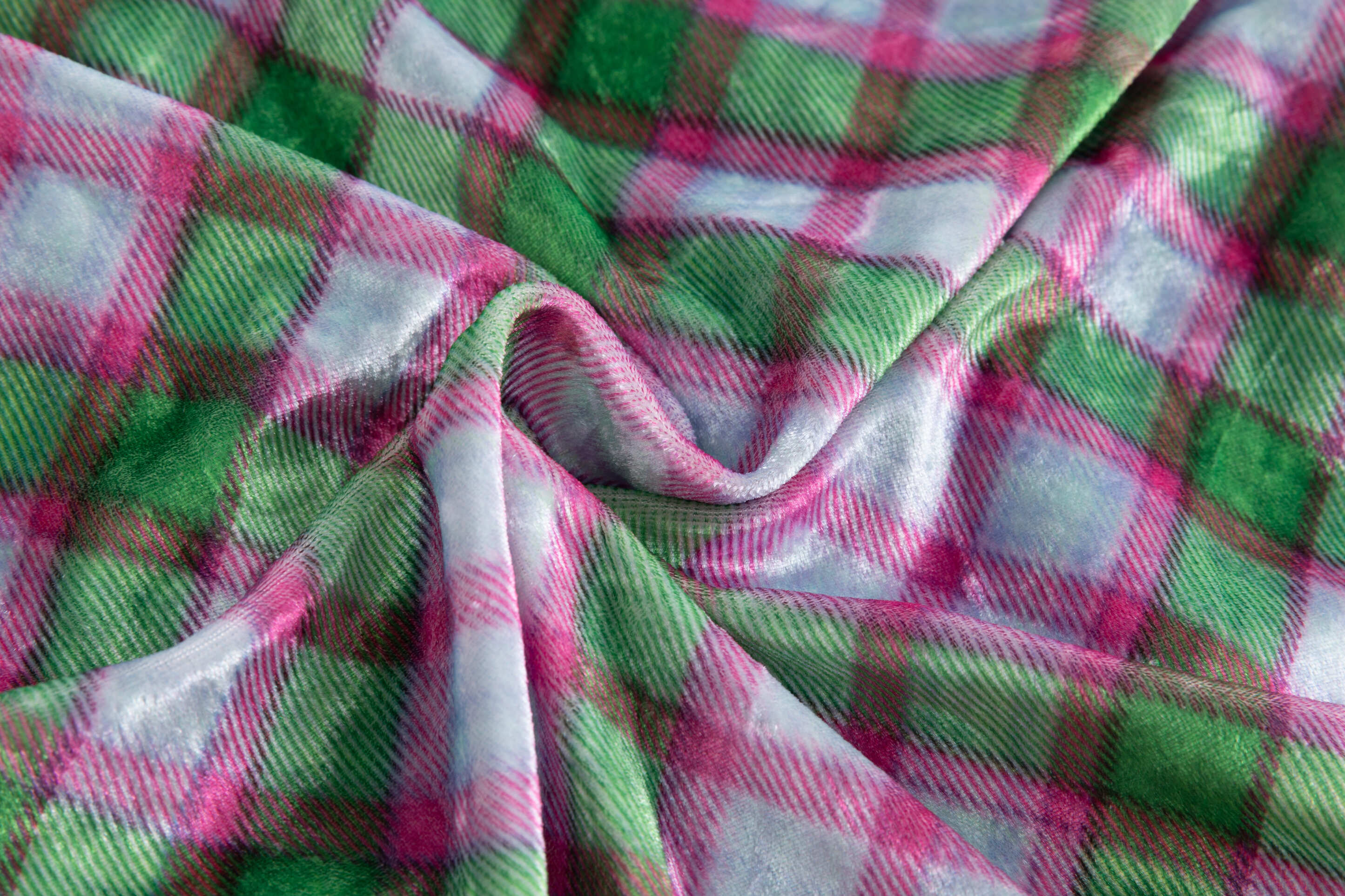 Jester Glossy Plaid Velvet Lined Tracksuit Top