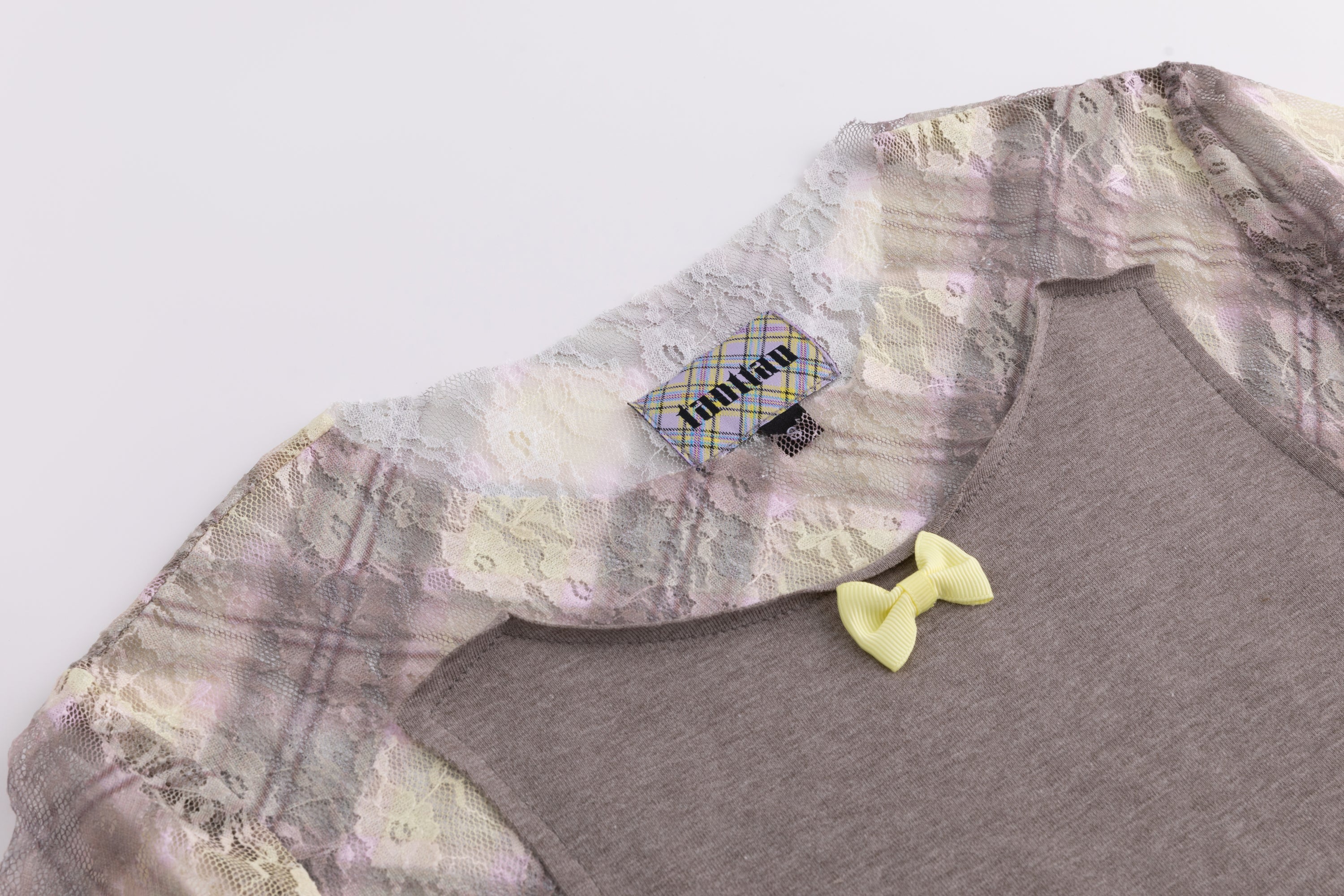 Lace Patch Tshirt Porcelain Plaid Gray