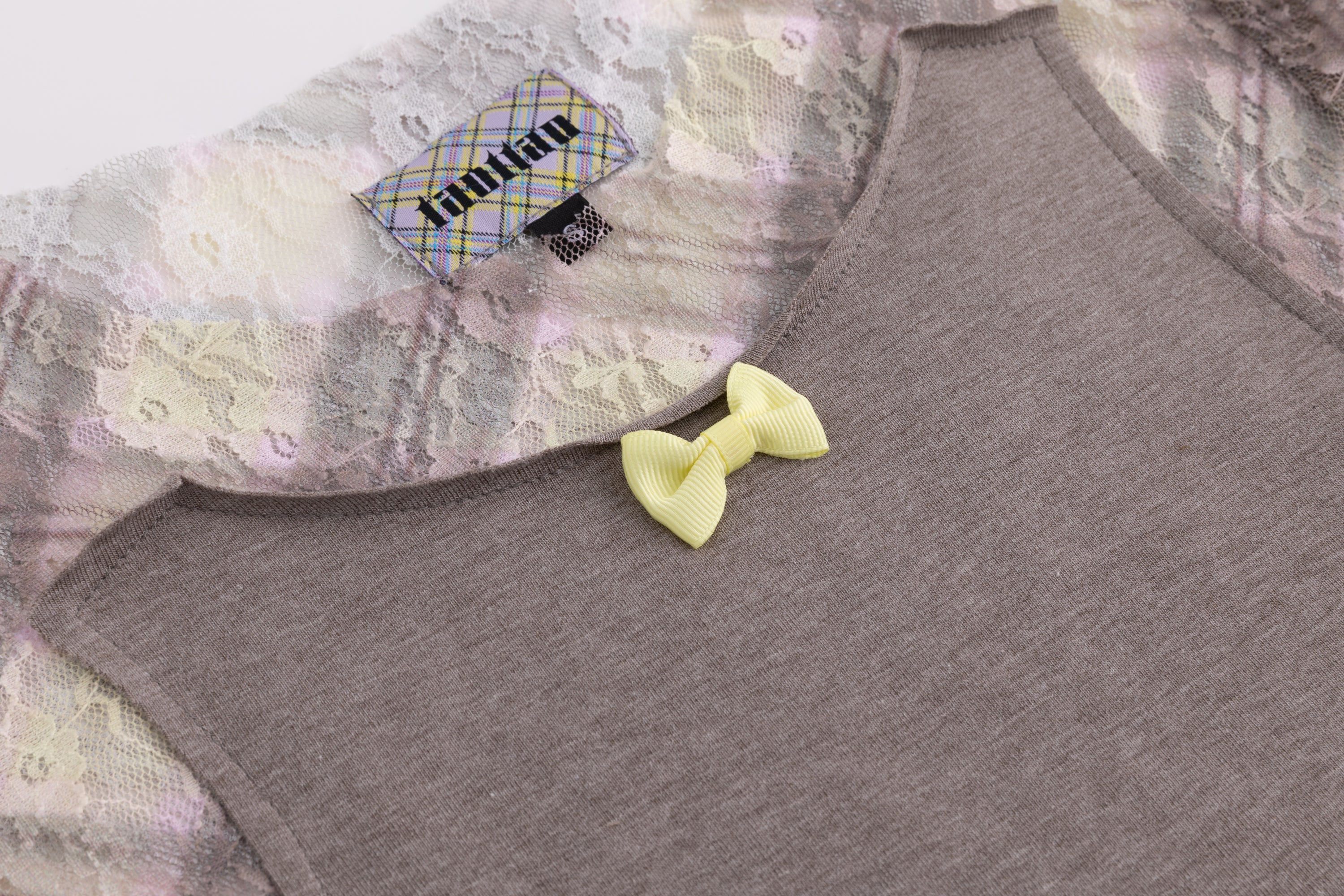 Lace Patch Tshirt Porcelain Plaid Gray