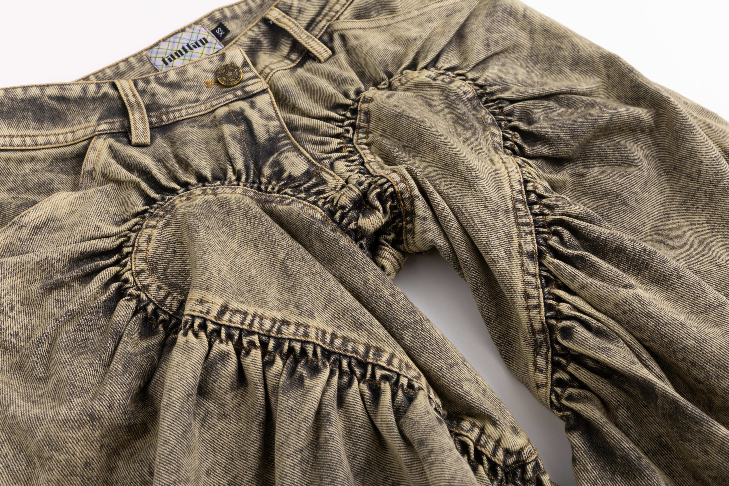 Unisex Ruched Heart Distressed Denim Shorts Black
