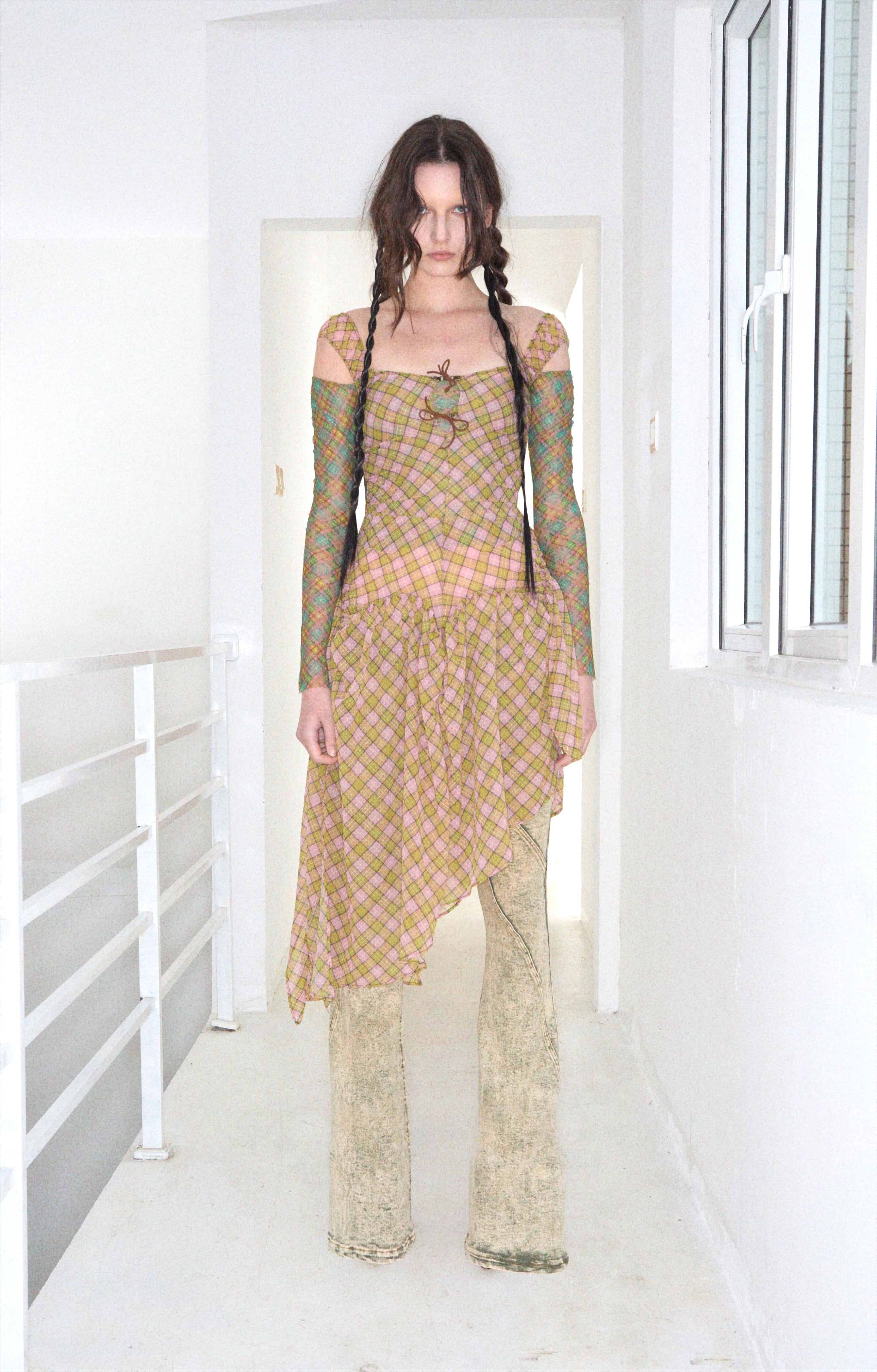 2024AW tao チュール pullover F 2024AW LOOK – LIVINGTONE OFFICIAL WEB STORE